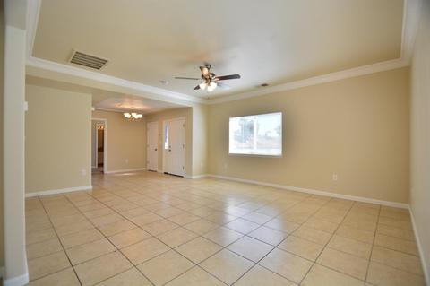 919 Main St, Modesto, CA 95351 photo 5