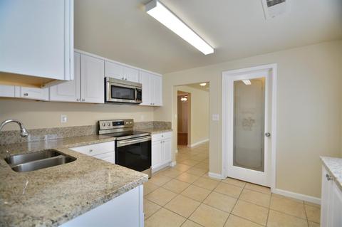 919 Main St, Modesto, CA 95351 photo 11
