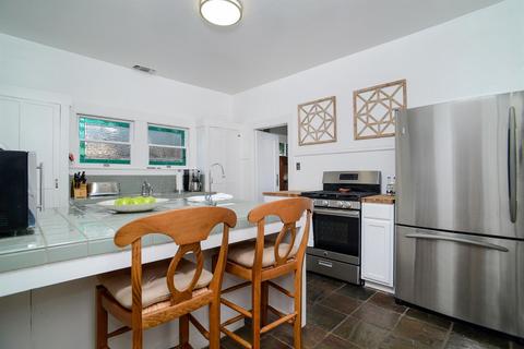 830 8th Ave, Sacramento, CA 95818 photo 11
