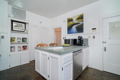 830 8th Ave, Sacramento, CA 95818 photo 13