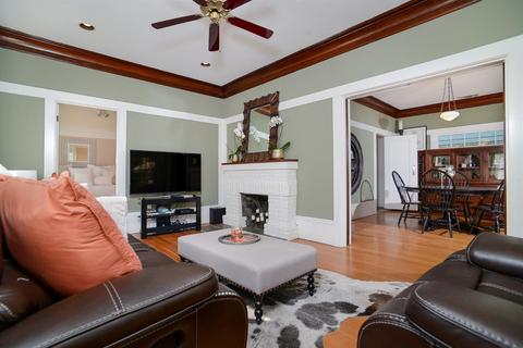 830 8th Ave, Sacramento, CA 95818 photo 8