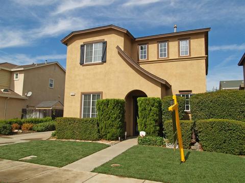 2399 Tea Rose St, Turlock, CA 95382 photo 2