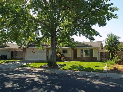 1708 Dorset Ln, Modesto, CA 95355 photo 4
