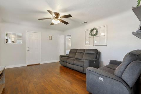 554 Michigan Ave, Manteca, CA 95337 photo 6
