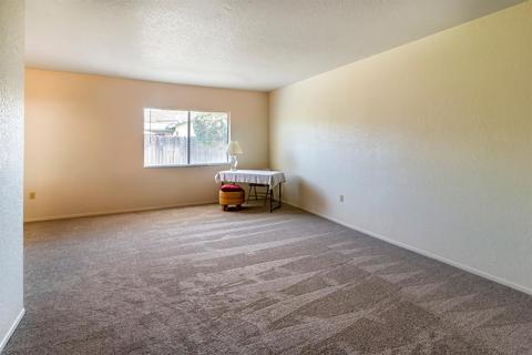 1236 Devonshire Ave, Manteca, CA 95336 photo 8