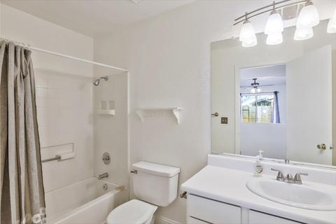 709 Chadburn Ct, Modesto, CA 95357 photo 19
