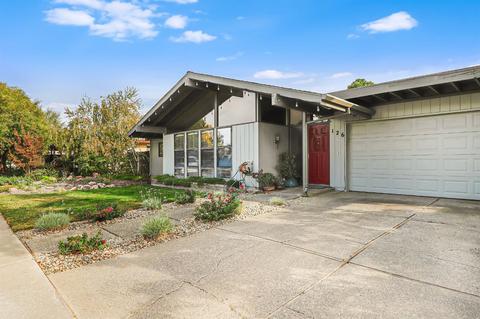 126 Luz Pl, Davis, CA 95616 photo 2