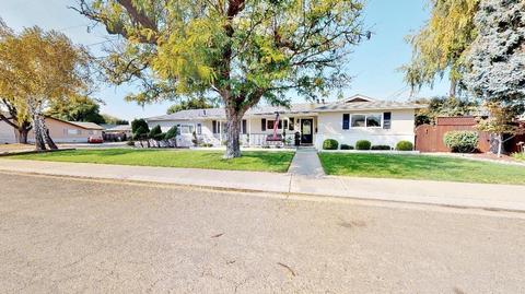 2301 Dana Ln, Modesto, CA 95350 photo 1