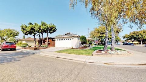 2301 Dana Ln, Modesto, CA 95350 photo 2