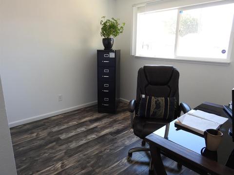 445 Elm Ave, Manteca, CA 95336 photo 11