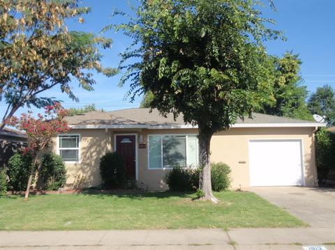 1913 Robert St, Lodi, CA 95242 photo 1