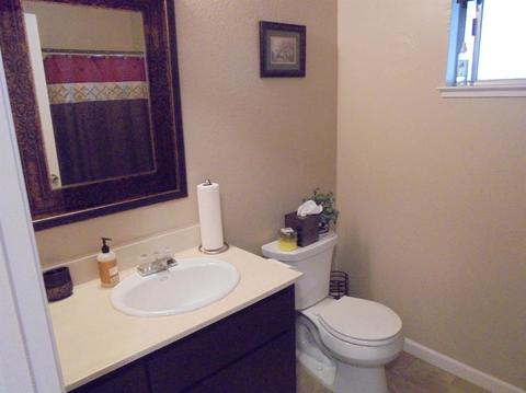 1547 De Boer Dr, Ripon, CA 95366 photo 10