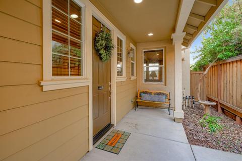 903 Campfire Cir, Rocklin, CA 95765 photo 1