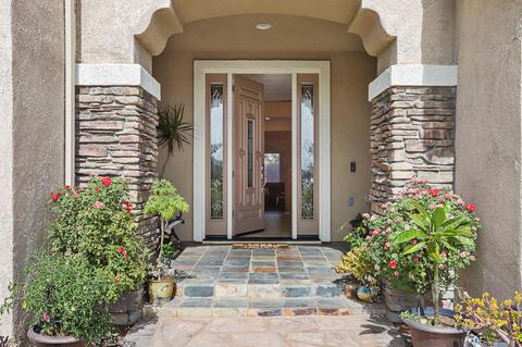 1087 Athens St, Manteca, CA 95337 photo 4