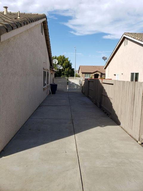948 Tranquil Ln, Ceres, CA 95307 photo 9
