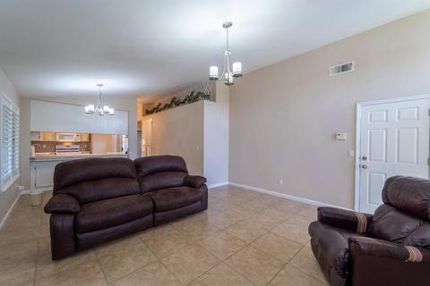 2501 Beatrice Ln, Modesto, CA 95355 photo 5