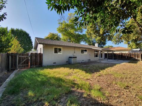 1610 Augusta Ct, Modesto, CA 95350 photo 41