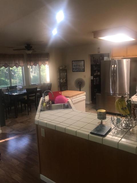 733 Parkston Ct, Modesto, CA 95357 photo 9