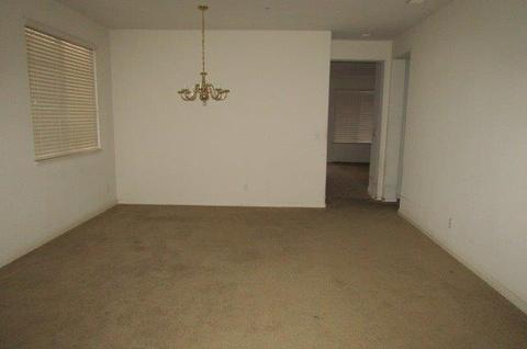 1099 Maugham Ct, Galt, CA 95632 photo 3