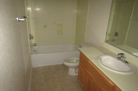 1099 Maugham Ct, Galt, CA 95632 photo 15