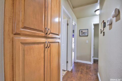 4139 Shera Ln, Carmichael, CA 95608 photo 9