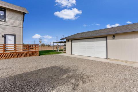 13589 E Kettleman Ln, Lodi, CA 95240 photo 4