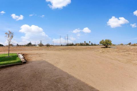13589 E Kettleman Ln, Lodi, CA 95240 photo 50
