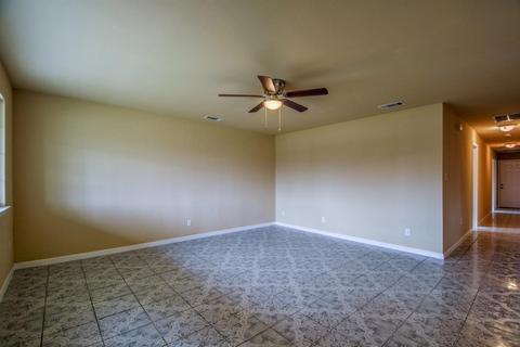 220 Vine St, Modesto, CA 95351 photo 11