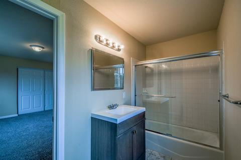 220 Vine St, Modesto, CA 95351 photo 28