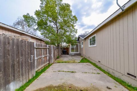 220 Vine St, Modesto, CA 95351 photo 33