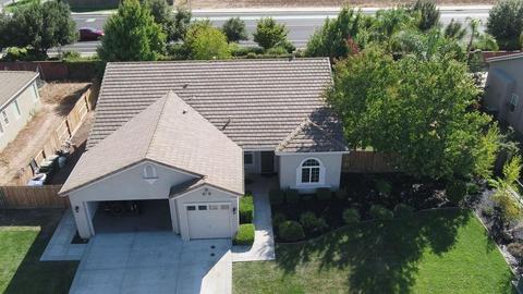 390 Geranium Cir, Galt, CA 95632 photo 2