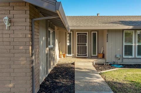 2809 Bluebird Dr, Ceres, CA 95307 photo 3