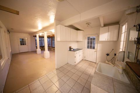 607 W Grayson Rd, Modesto, CA 95358 photo 4