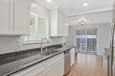 1237 W Beverly Pl, Tracy, CA 95376 photo 6