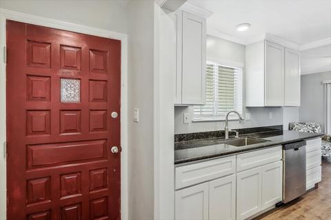 1237 W Beverly Pl, Tracy, CA 95376 photo 5