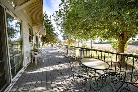 15687 Isleton Rd, Isleton, CA 95641 photo 2