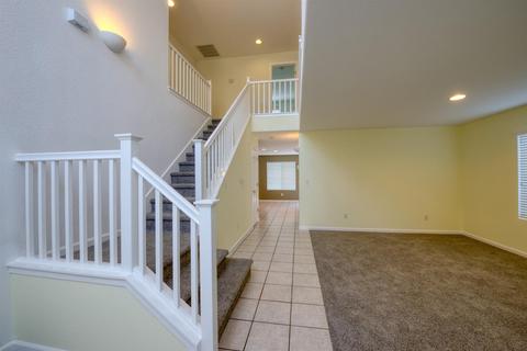 1136 Tern Way, Patterson, CA 95363 photo 5
