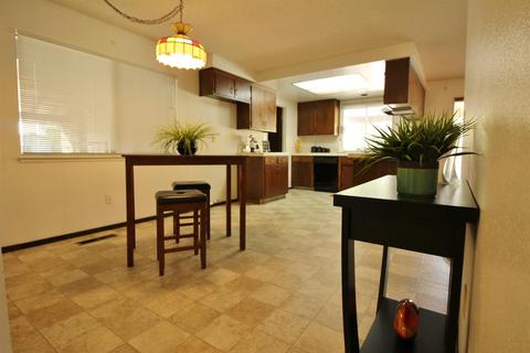 1505 Lenox Dr, Modesto, CA 95350 photo 7