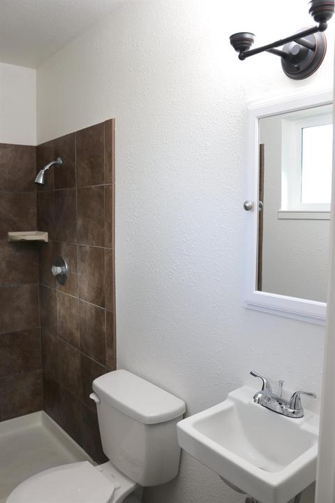2104 Lance St, Modesto, CA 95354 photo 23