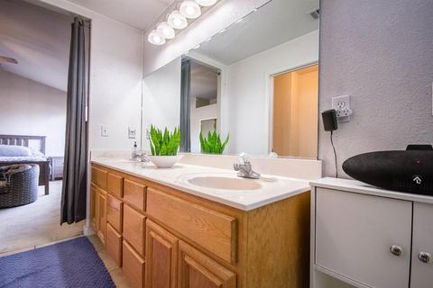 1105 Gorham Ave, Modesto, CA 95350 photo 29