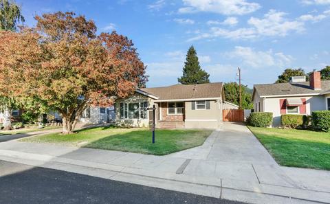 728 Howard St, Lodi, CA 95242 photo 1