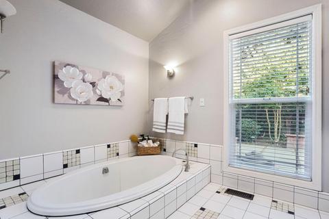 728 Howard St, Lodi, CA 95242 photo 35
