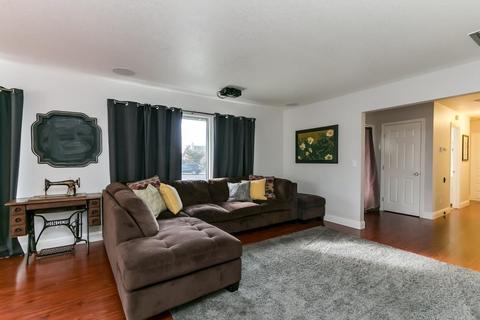 1920 Clemson Ct, Turlock, CA 95382 photo 4