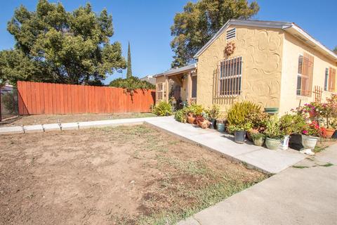 1116 Manor Dr, Modesto, CA 95351 photo 3