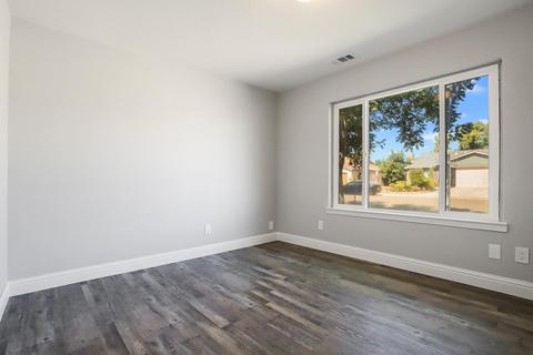 1456 Elena Dr, Ripon, CA 95366 photo 8