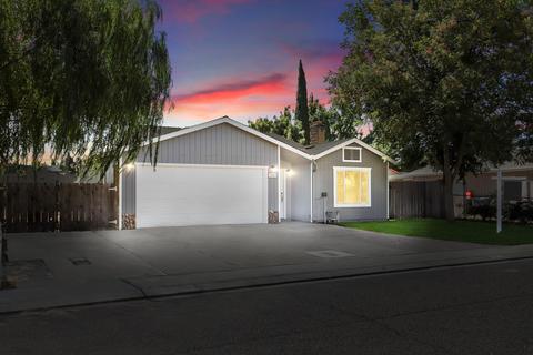 1456 Elena Dr, Ripon, CA 95366 photo 2