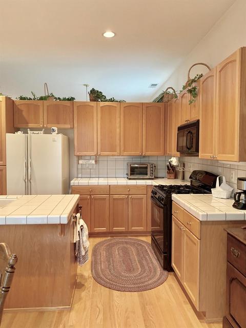 2216 Meadowbrook Dr, Lodi, CA 95242 photo 17