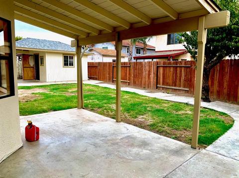 2817 E Glasglow Dr, Ceres, CA 95307 photo 10