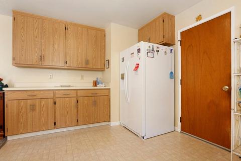 941 Woodrow St, Lodi, CA 95240 photo 14