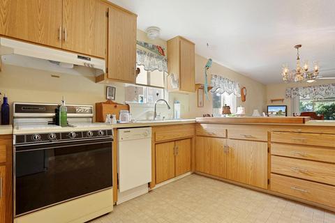 941 Woodrow St, Lodi, CA 95240 photo 15
